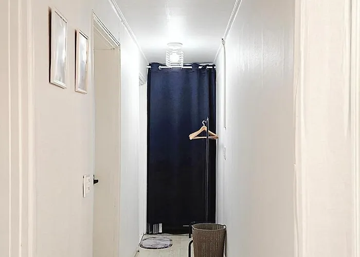 Cozy Near Hongdae & Sinchon Station 4min For Max 6 Villa *